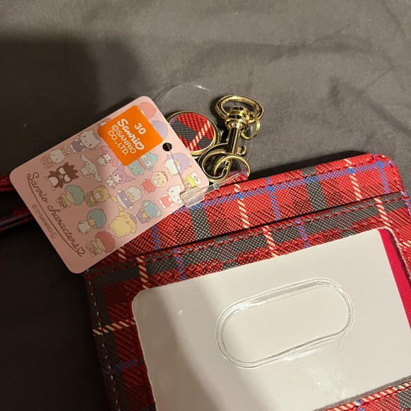 Brand new hello kittty card holder - Picture 2 of 3